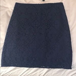 Banana Republic dark blue patterned skirt